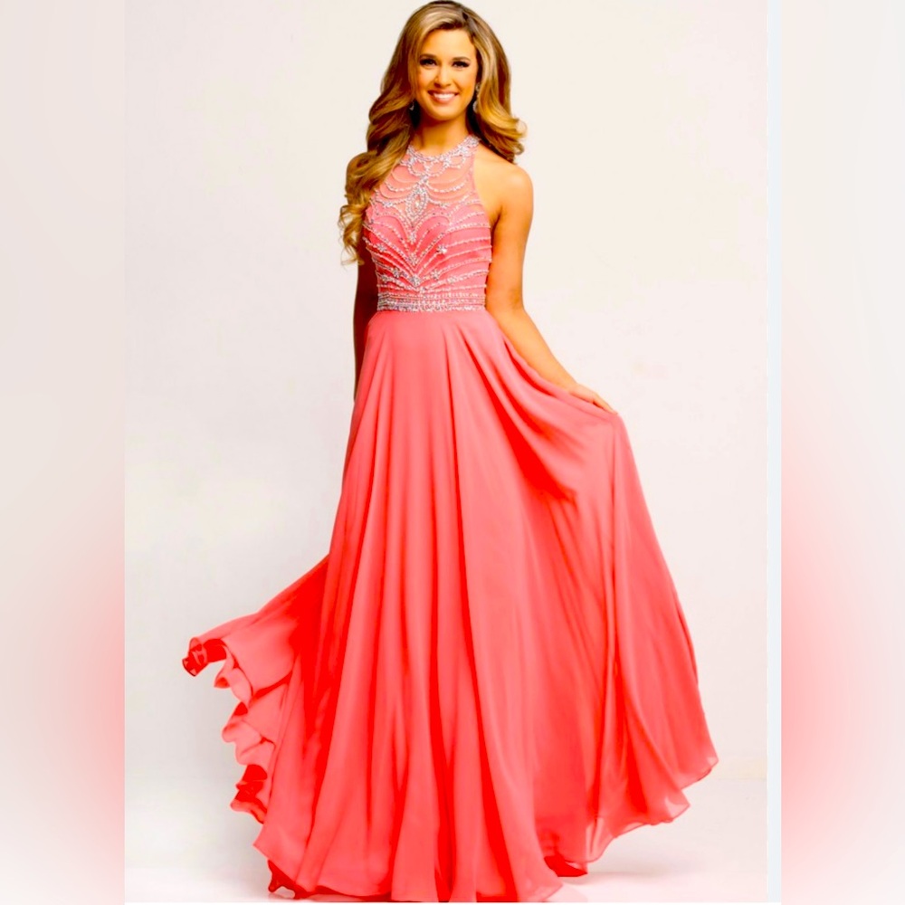 Sparkle Charming Criss-Cross Halter Prom Dress